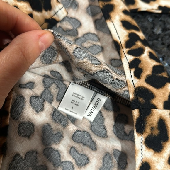 7Avenue design New York company Leopard Print Button Down Shirt - Picture 6 of 7